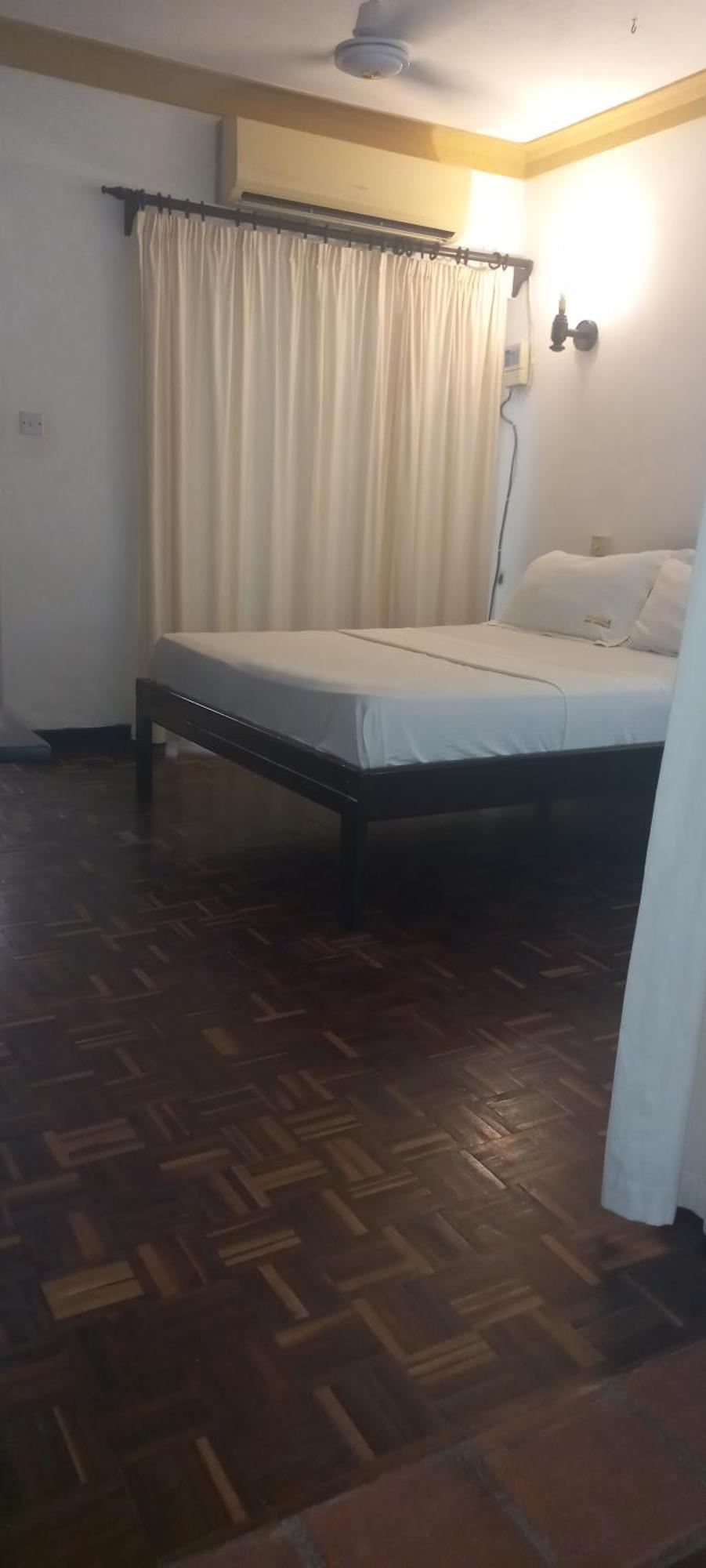 Wayside Beach Apartments 디아니 해변 외부 사진